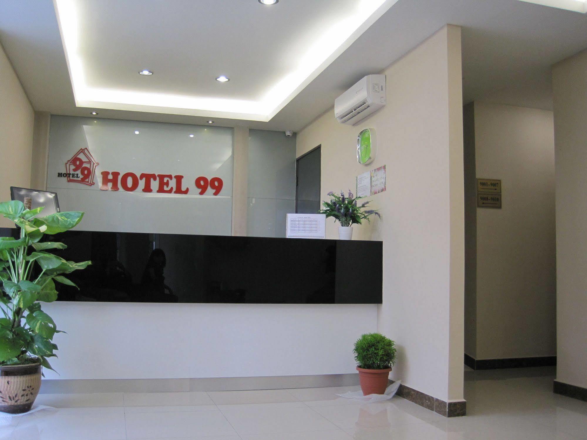 Hotel 99 Bandar كلانغْ المظهر الخارجي الصورة